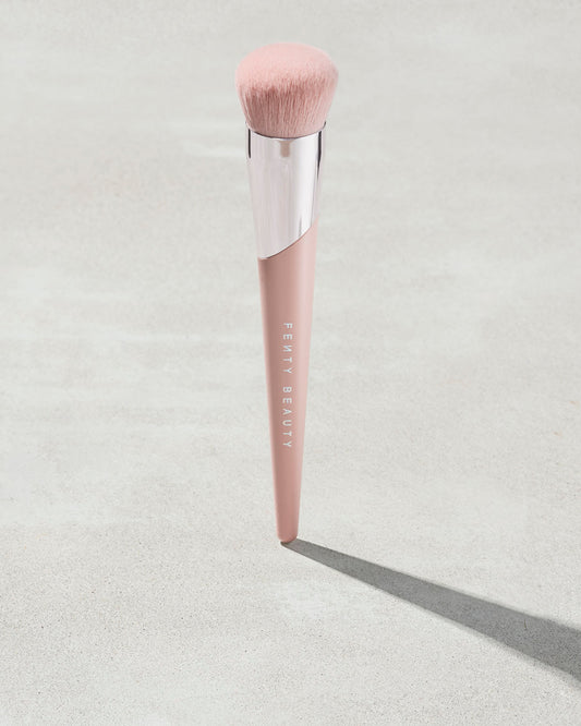 Kabuki-Buff Foundation Brush 115